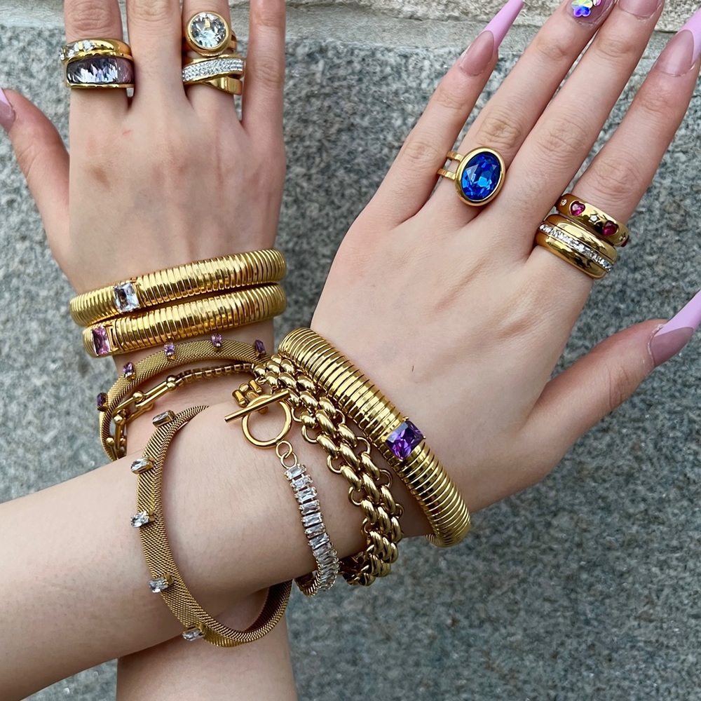 18k Gold Plated Bracelet/Bangle - Purple💜 - Picture 3 of 3